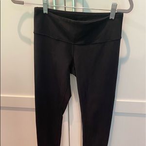 Lululemon leggings size 6 black.